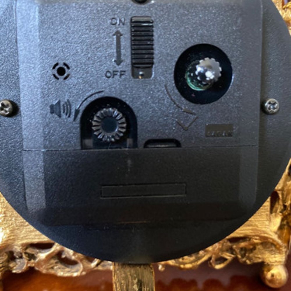 clocks - Picture 3 of 4